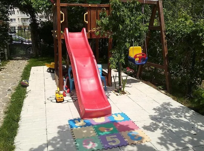 акротирия фешева Апартаменты *