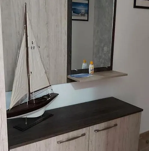 акротирия фешева Appartement Nesebar